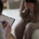 Crying-woman-during-therapy-session